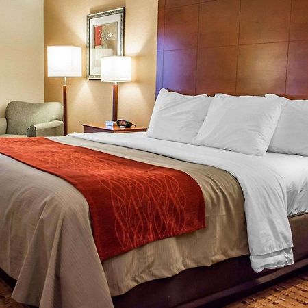 Comfort Inn & Suites Franklin East Екстер'єр фото