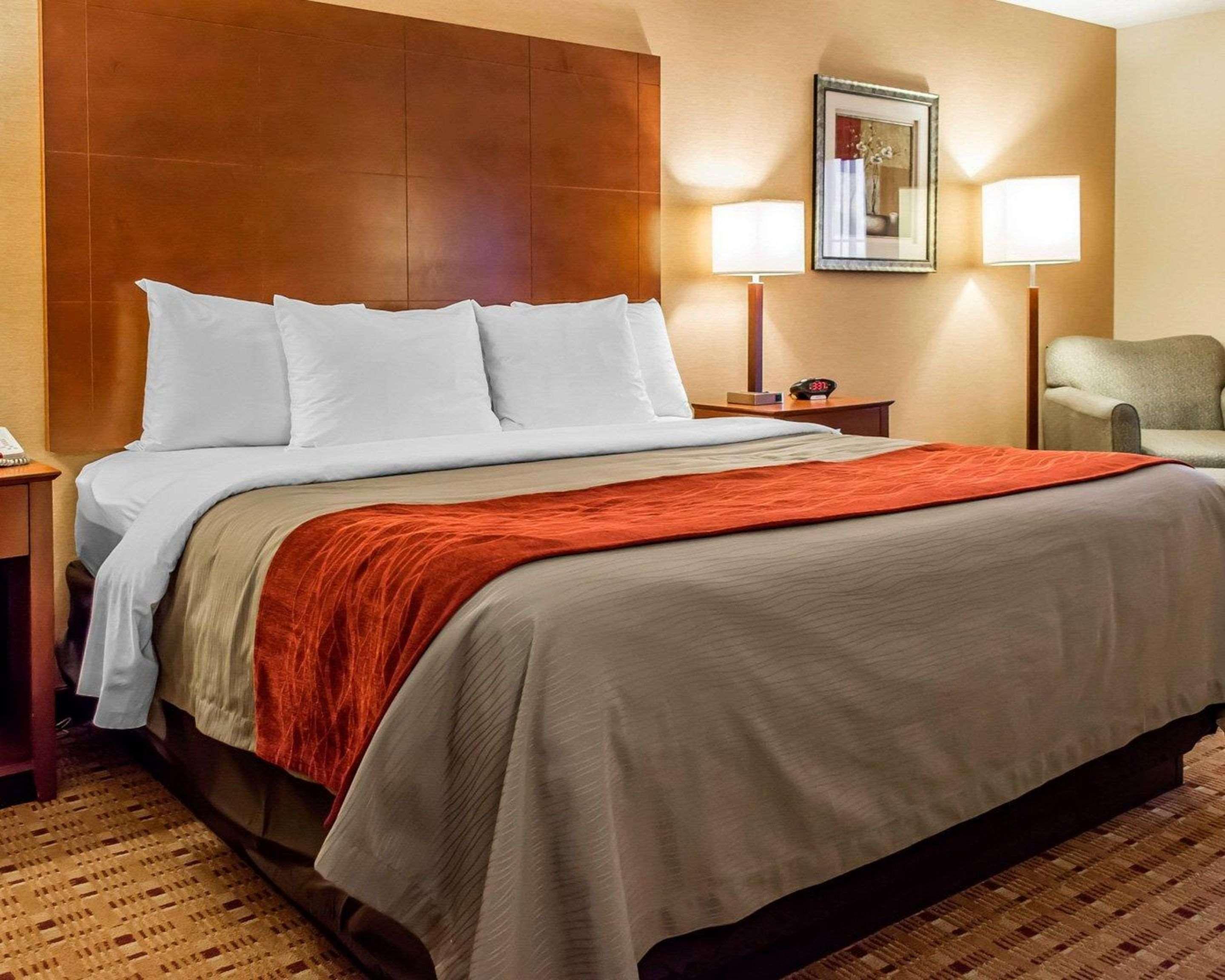 Comfort Inn & Suites Franklin East Екстер'єр фото