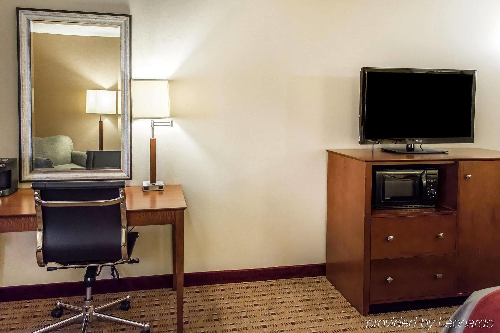 Comfort Inn & Suites Franklin East Екстер'єр фото