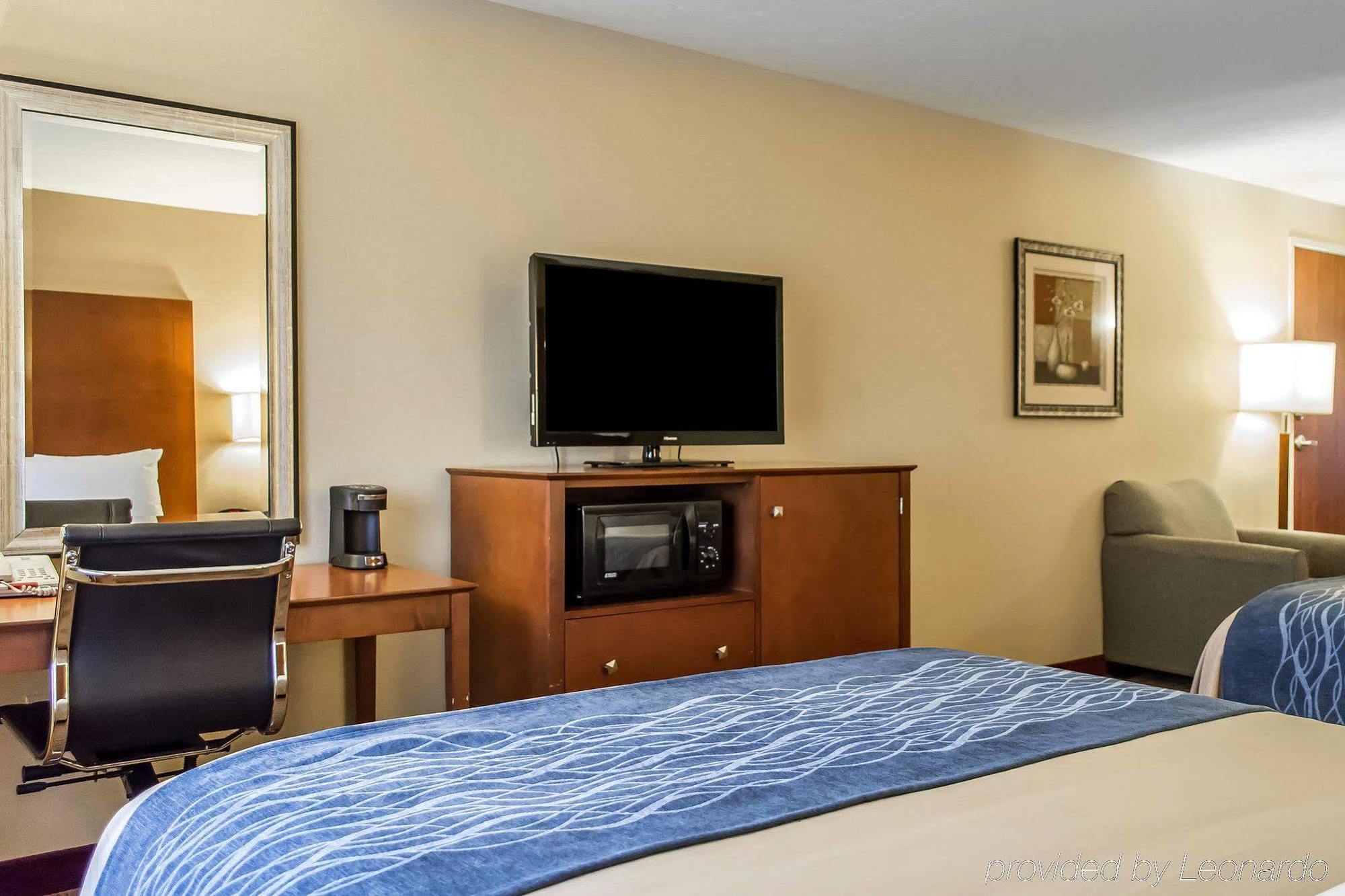 Comfort Inn & Suites Franklin East Екстер'єр фото