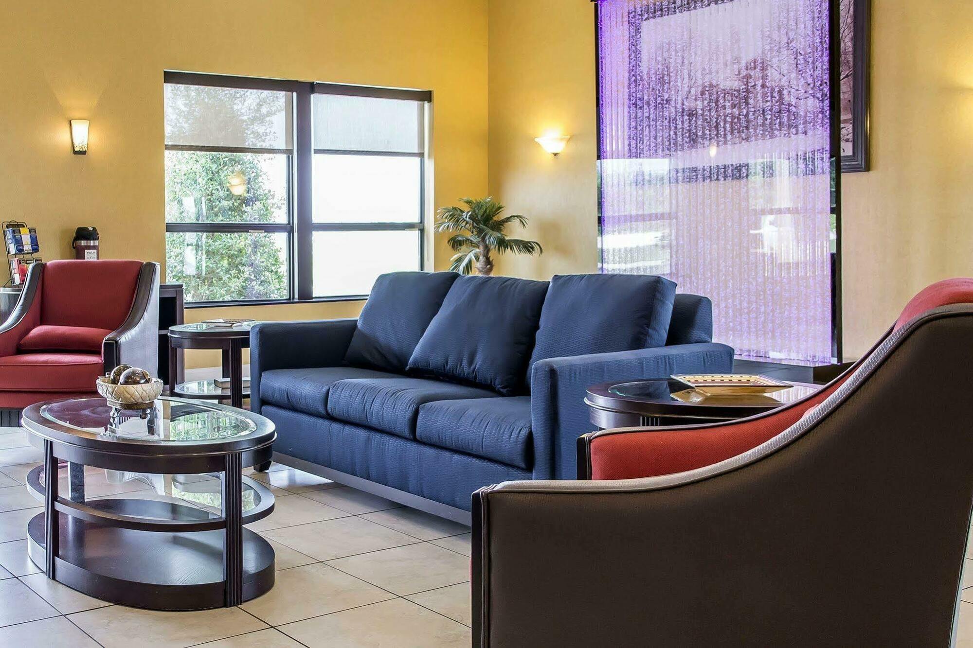 Comfort Inn & Suites Franklin East Екстер'єр фото