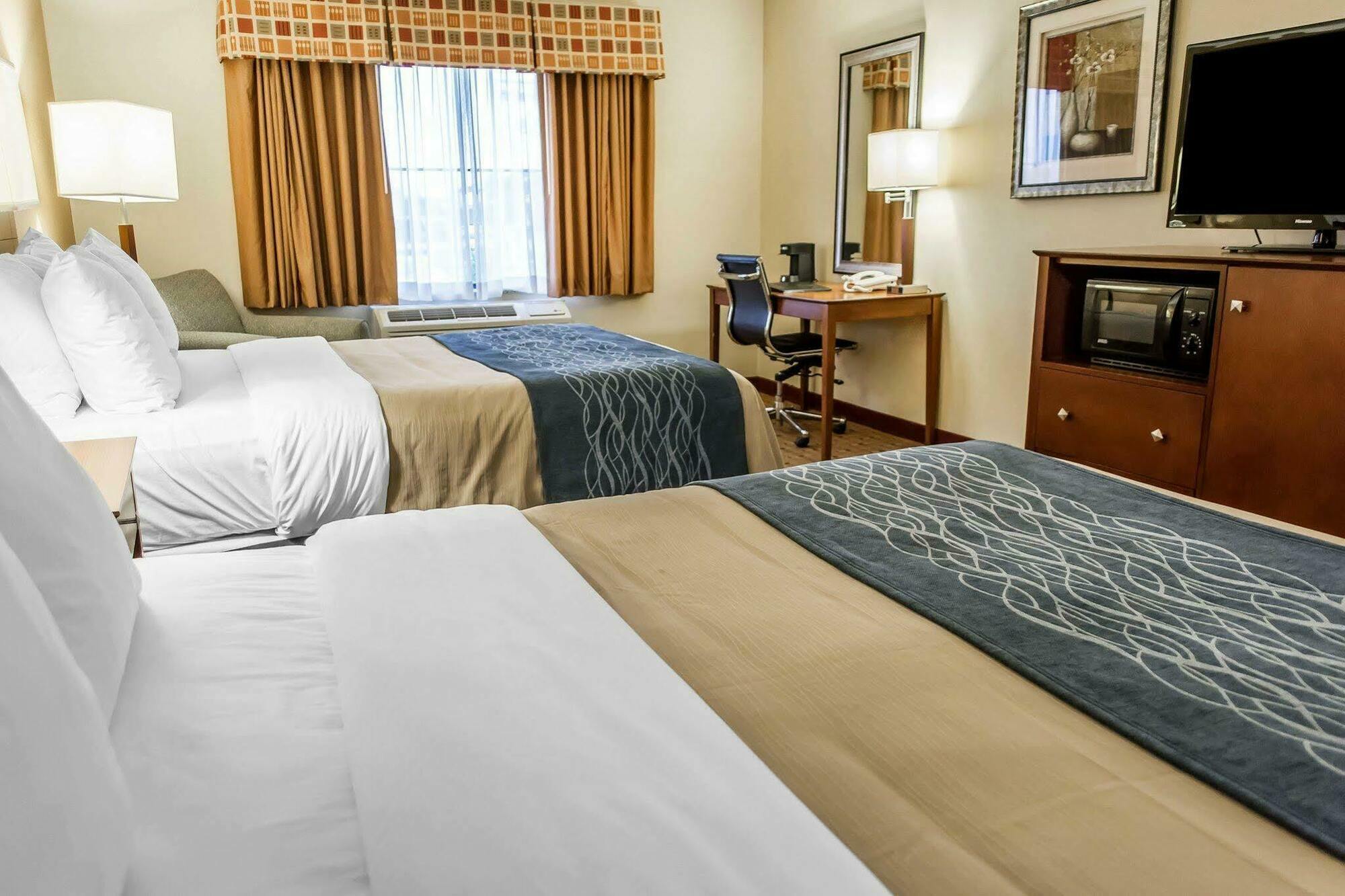 Comfort Inn & Suites Franklin East Екстер'єр фото